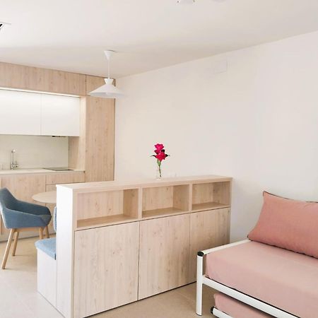 Apartamentos Marfina Castelldefels Zewnętrze zdjęcie